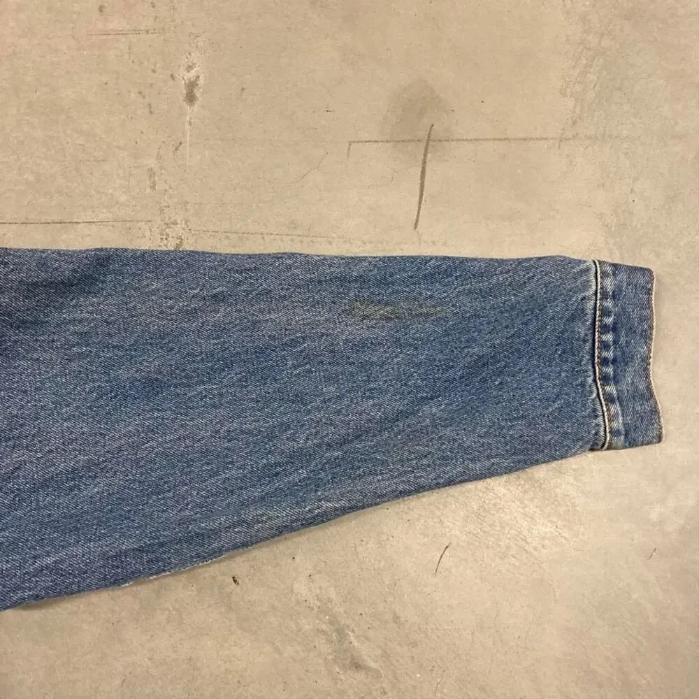 vintage y2k Hard Rock Cafe denim trucker jacket